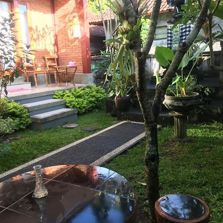 Appartement Semara Teges House à Ubud Extérieur photo